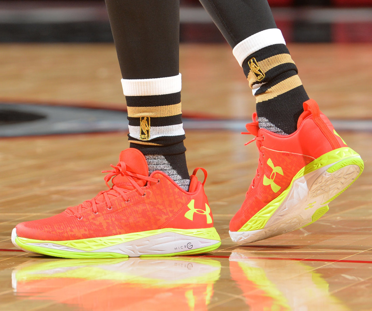 2016-rising-stars-challenge-shoes-emmanuel-mudiay.jpg